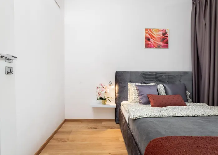 Superapart Grzybowska 177 *